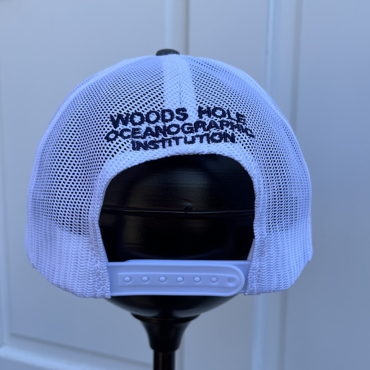 "WHOI" Icon Offset Mesh Hat