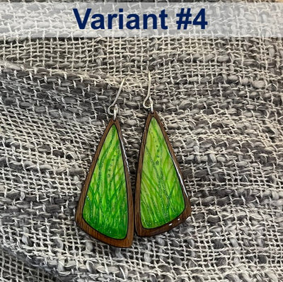 Kaligo Design Triangle Earrings
